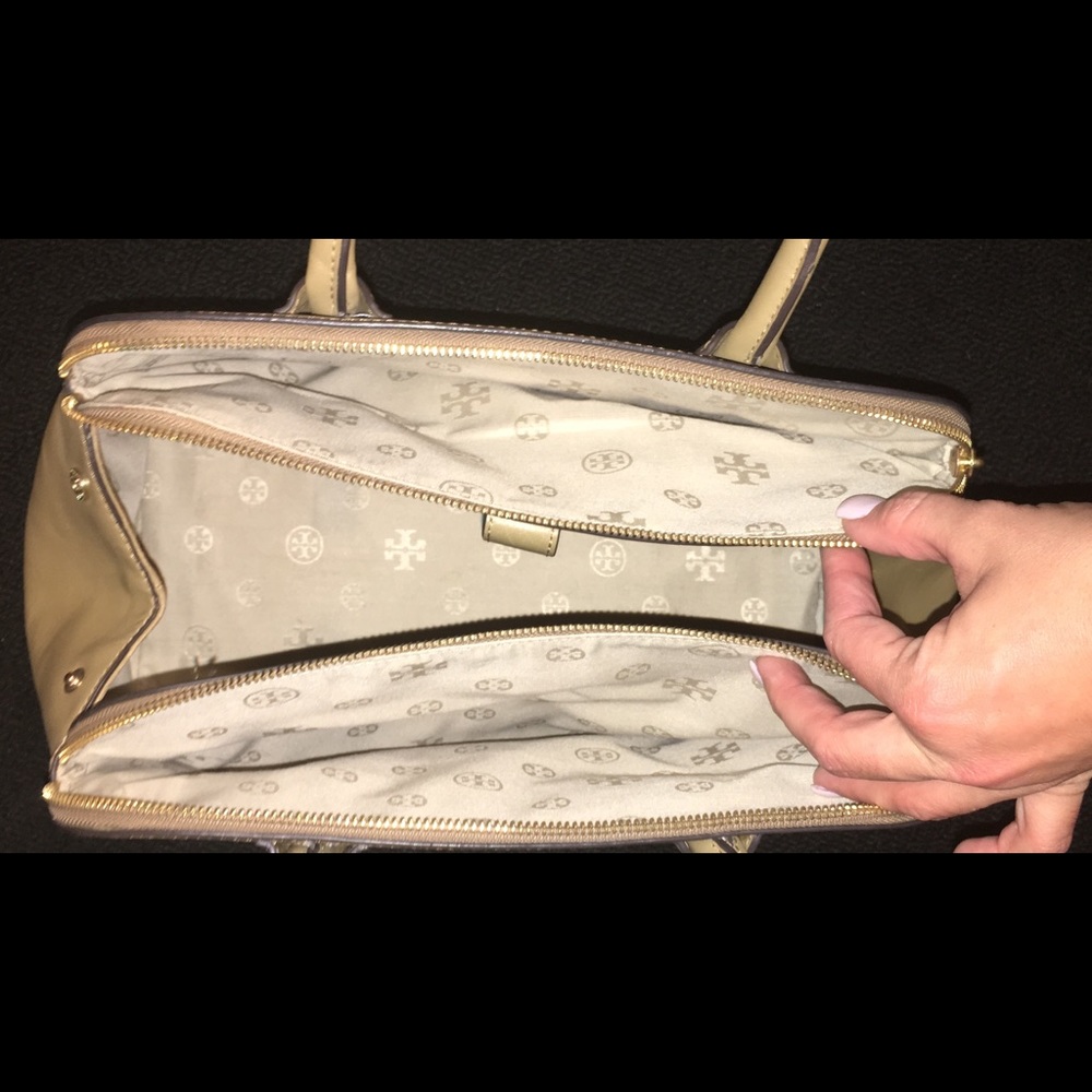 Sold - Picture 7 of 8